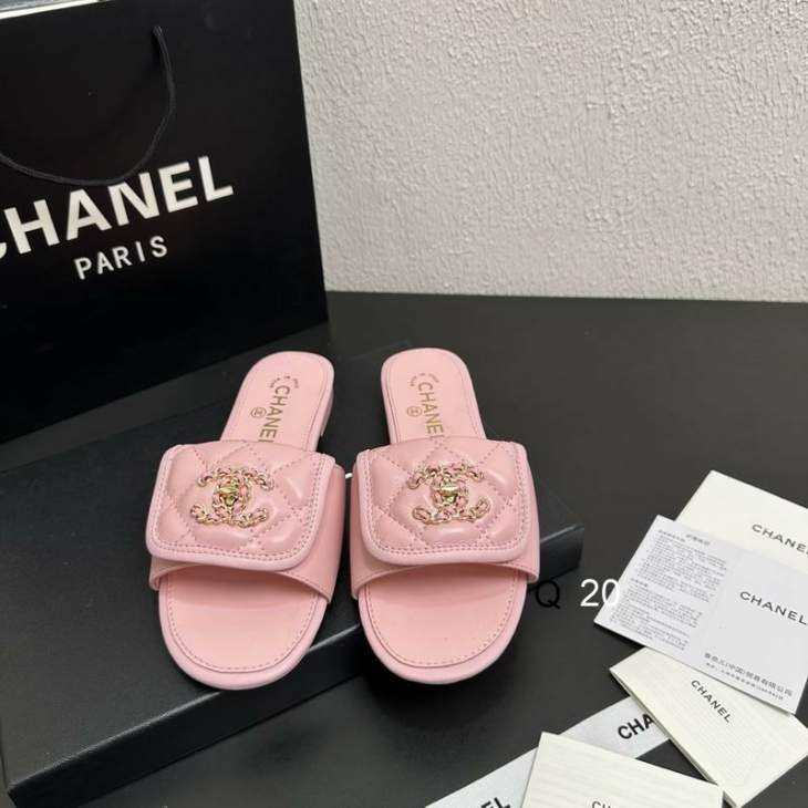 Picture of Chanel Slippers _SKUChanelsz35--40XX04053108